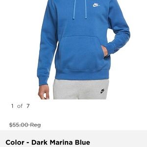 Men’s Nike sweatshirt